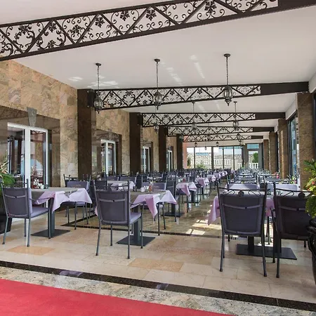 Miramare Szálloda Vodice