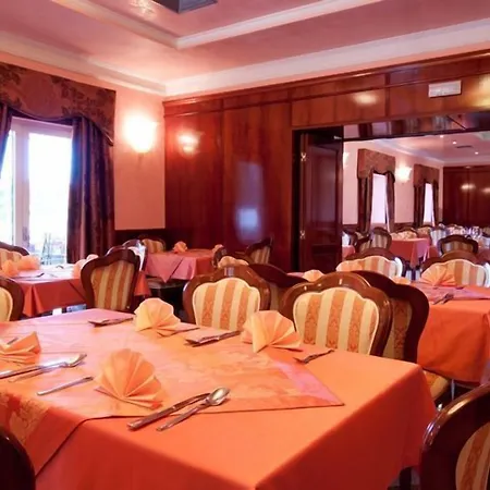 Miramare Szálloda Vodice